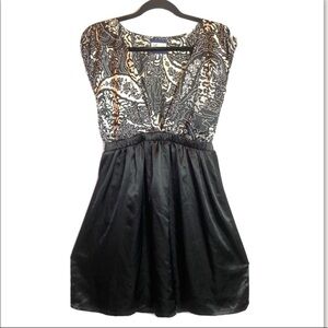 Emelee medium black floral plunge vneck dress